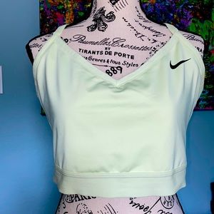 Nike Indy Racerback sport bra in light neon green EUC.